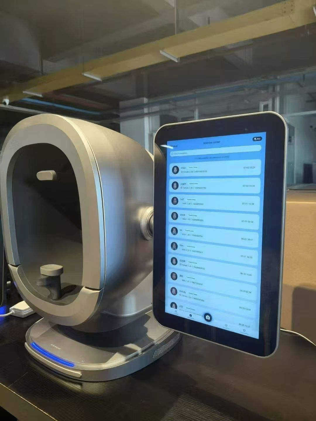 Portable Facial Skin Imager Skin Analyzer Machine 5