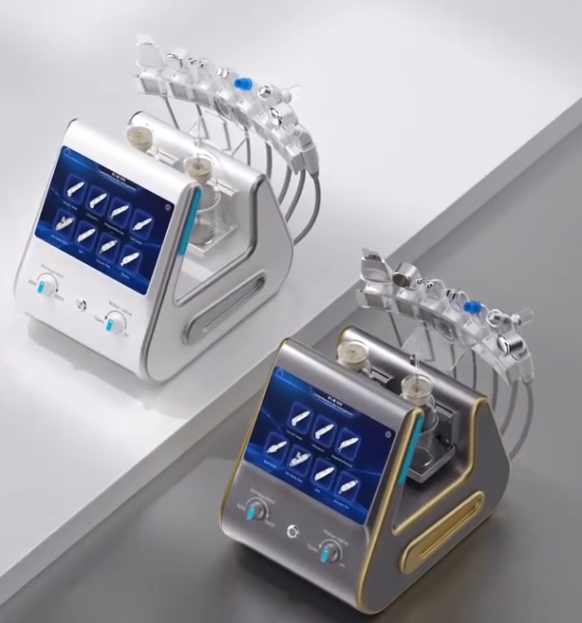 Moisturizing Microdermabrasion Facial Treatment Device